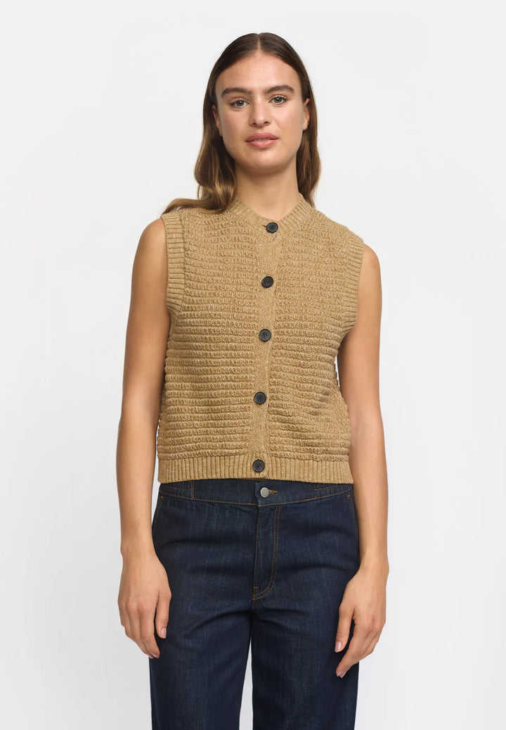 Saga Knit Vest