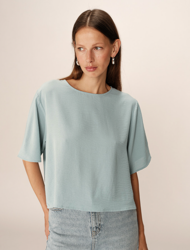 Bleu Paprika Blouse